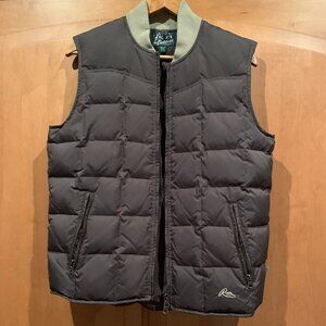 Roots quilted vest